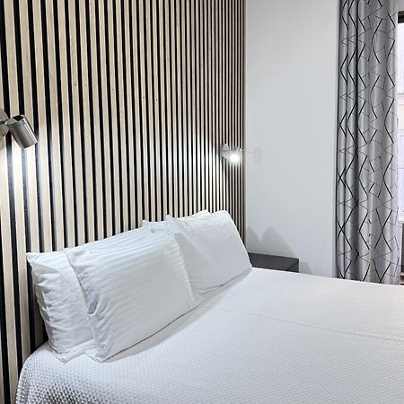Apartamentos Day Madrid Callao Centro Gran Via Sol Malasana ภายนอก รูปภาพ