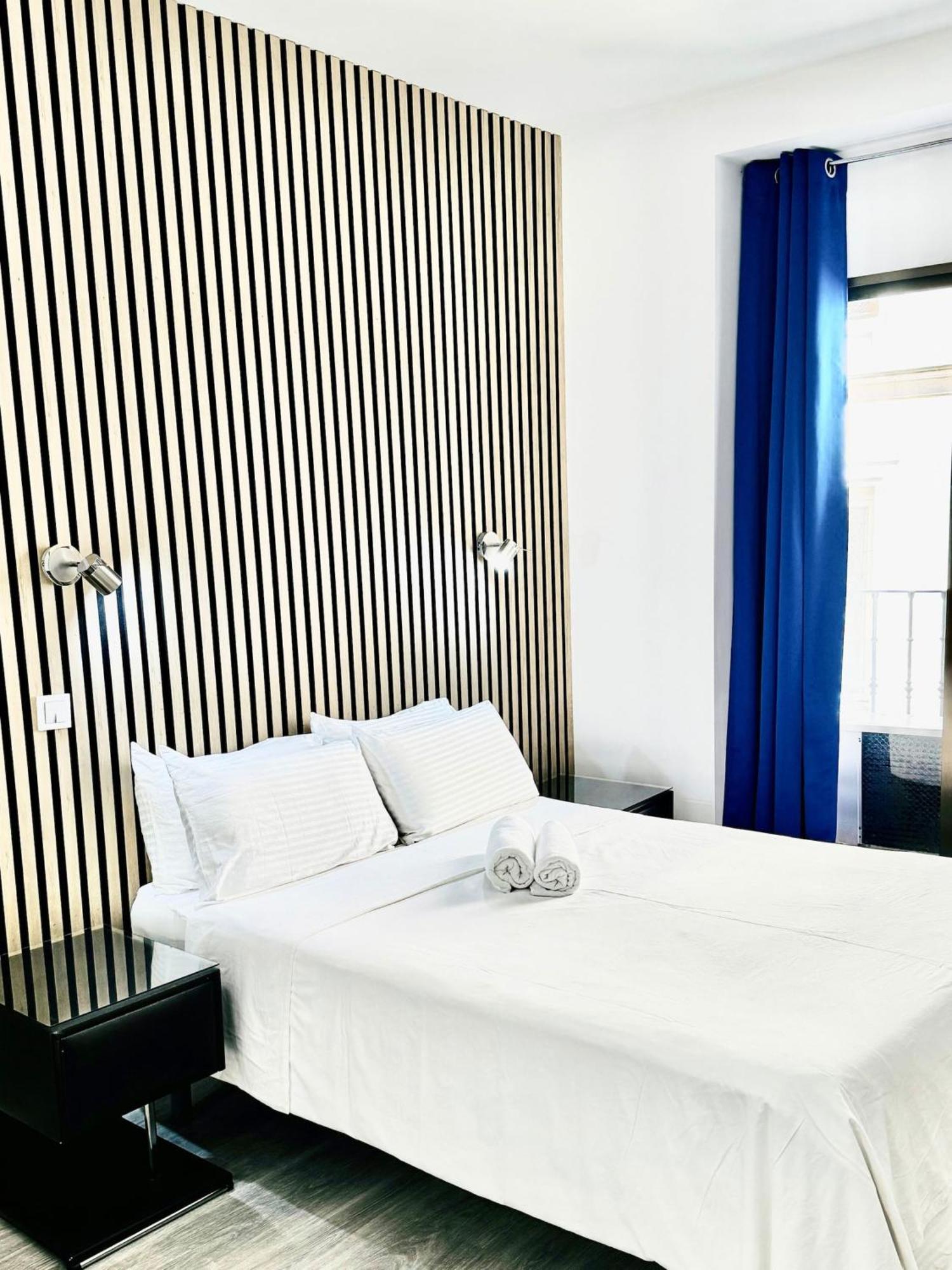 Apartamentos Day Madrid Callao Centro Gran Via Sol Malasana ภายนอก รูปภาพ