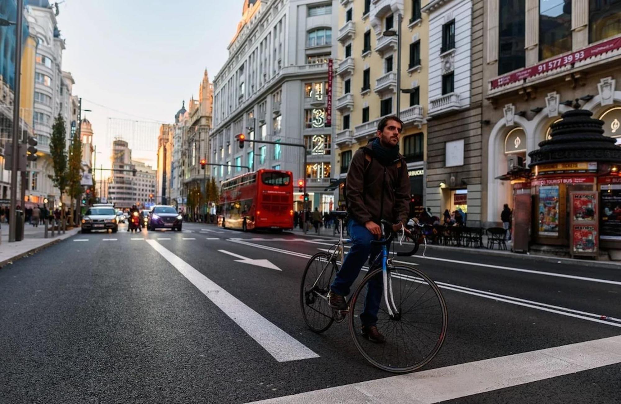 Apartamentos Day Madrid Callao Centro Gran Via Sol Malasana ภายนอก รูปภาพ