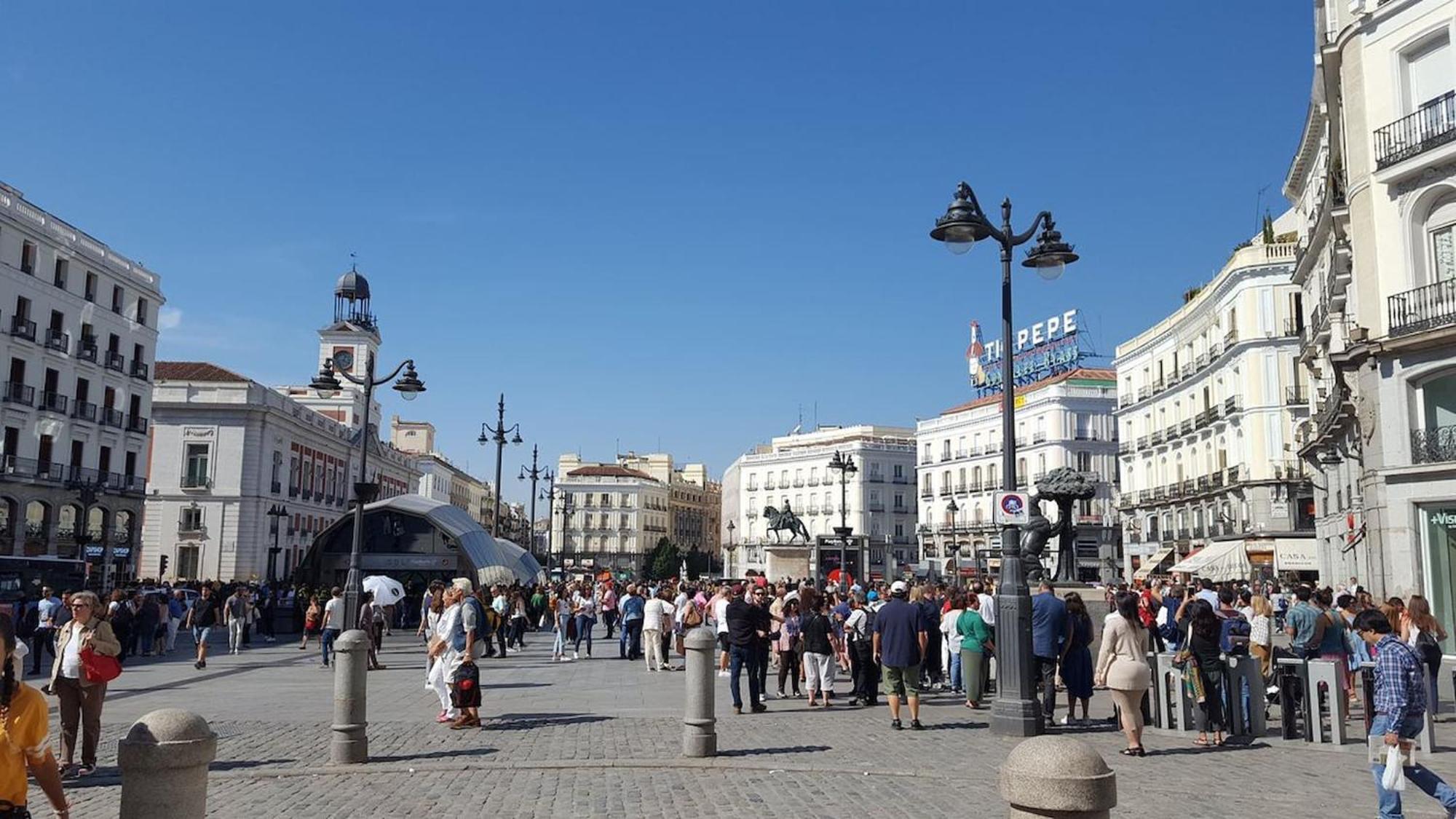Apartamentos Day Madrid Callao Centro Gran Via Sol Malasana ภายนอก รูปภาพ