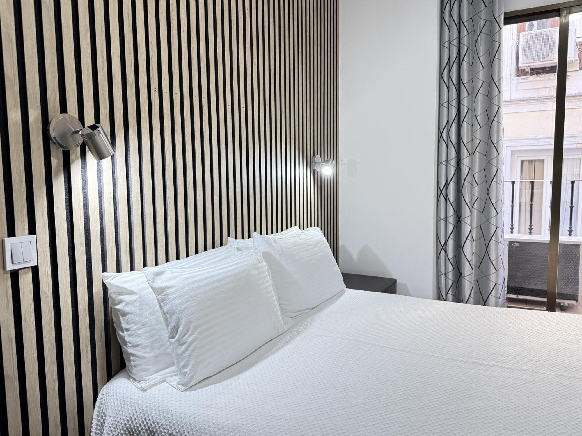 Apartamentos Day Madrid Callao Centro Gran Via Sol Malasana ภายนอก รูปภาพ